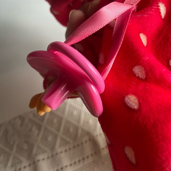 Cry Babies Tutti Frutti Ella the Strawberry Doll - Picture 12 of 14